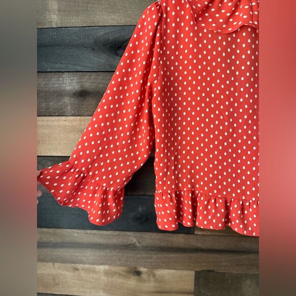 Modern Gap Red & Off White Polka Dot Ruffled Tie Front Blouse - Picture 10 of 14